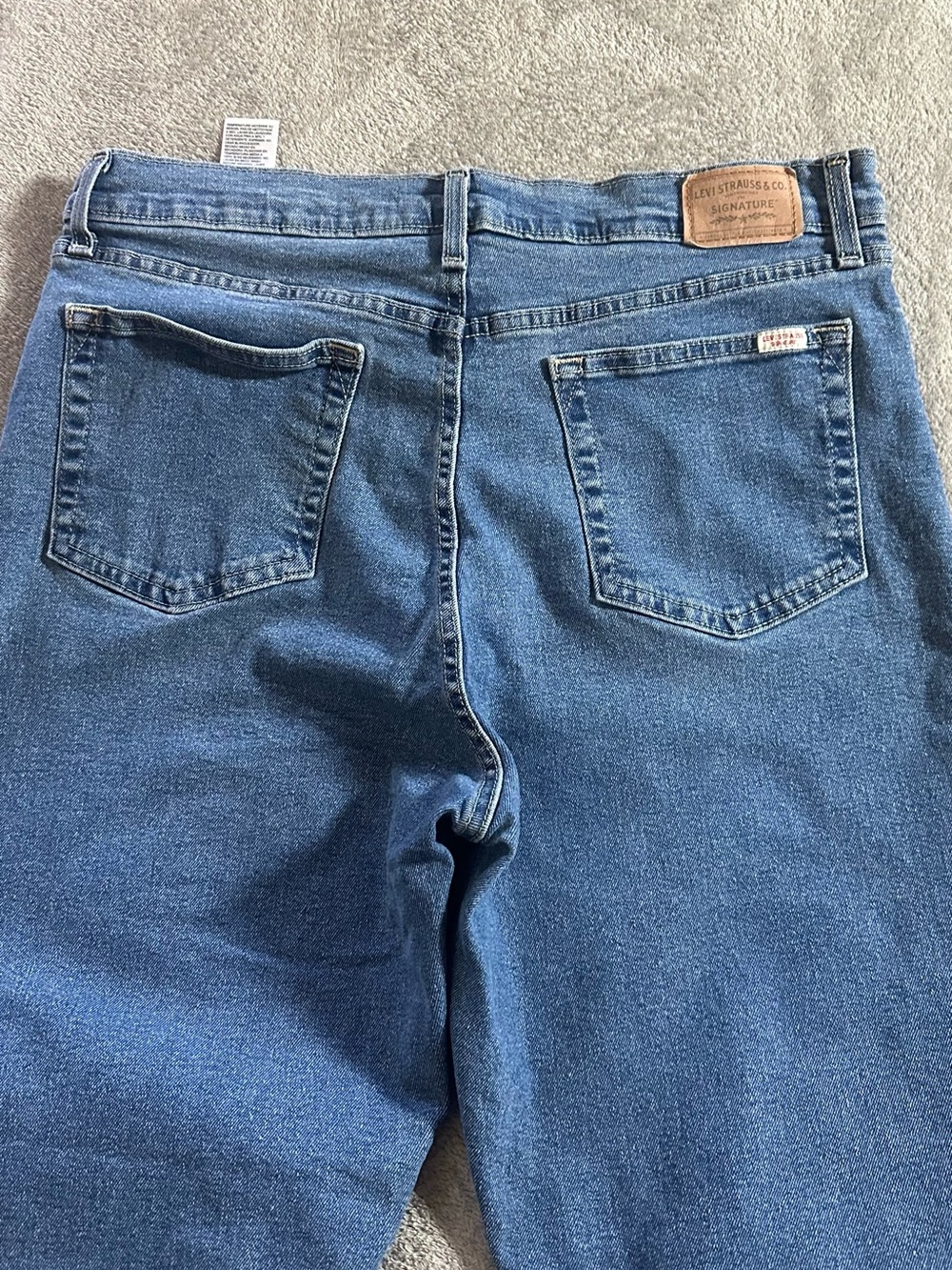 Levi's Women's vintage High Rise straight